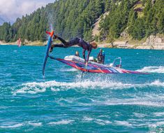 Vanora Engadinwind by Dakine 2021, Silvaplana, Switzerland. EFPT tow-in